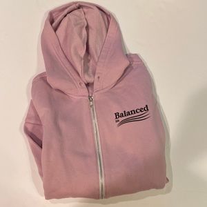 EllandEmm Balanced Life hoodie